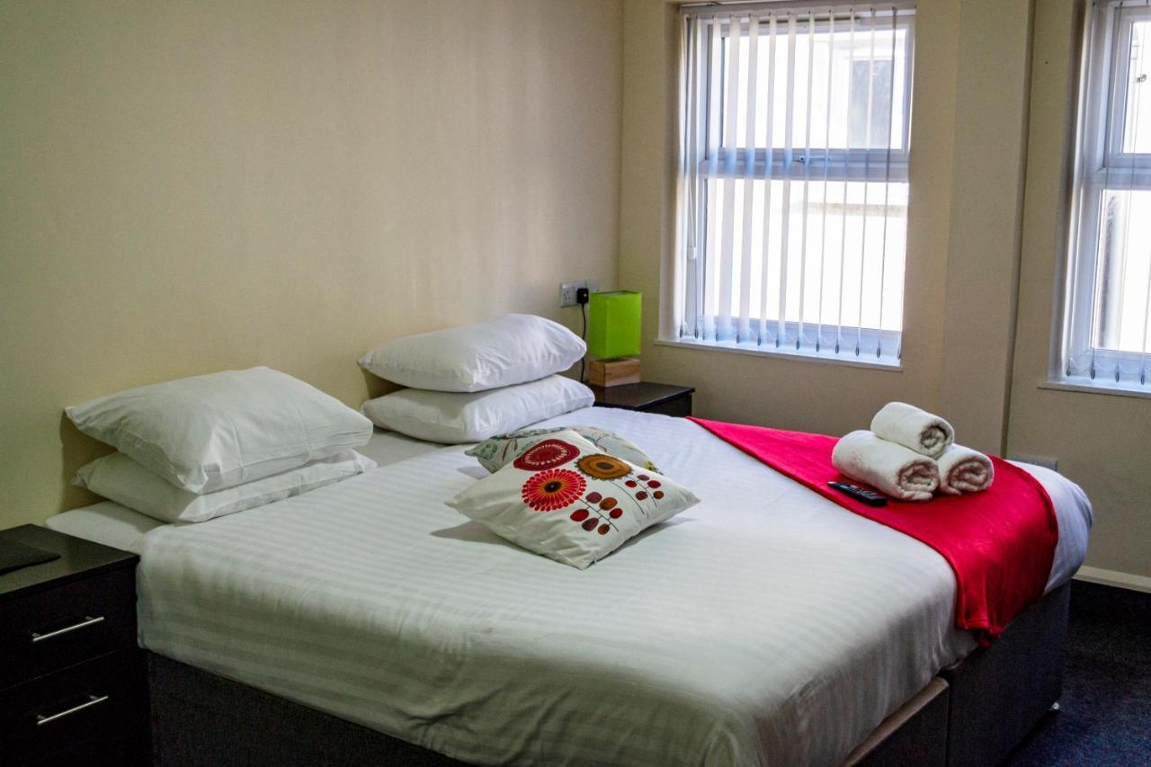 Lymedale Suites Studios & Aparthotel In Newcastle Under Lyme & Stoke المظهر الخارجي الصورة