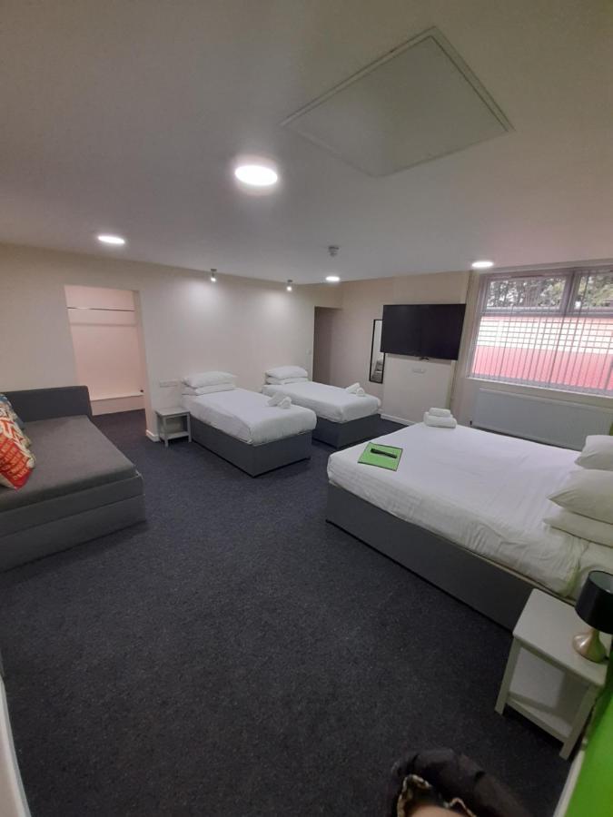 Lymedale Suites Studios & Aparthotel In Newcastle Under Lyme & Stoke المظهر الخارجي الصورة